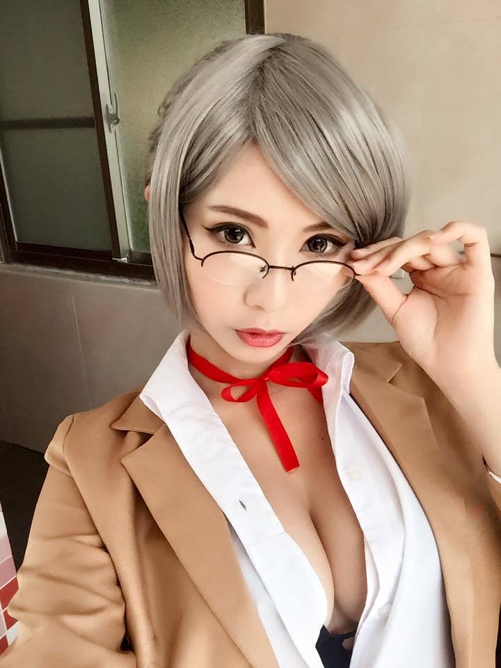 台妹 美女玩家 Coser 希维亚 胸器 事业线 Cosplay 性感私照