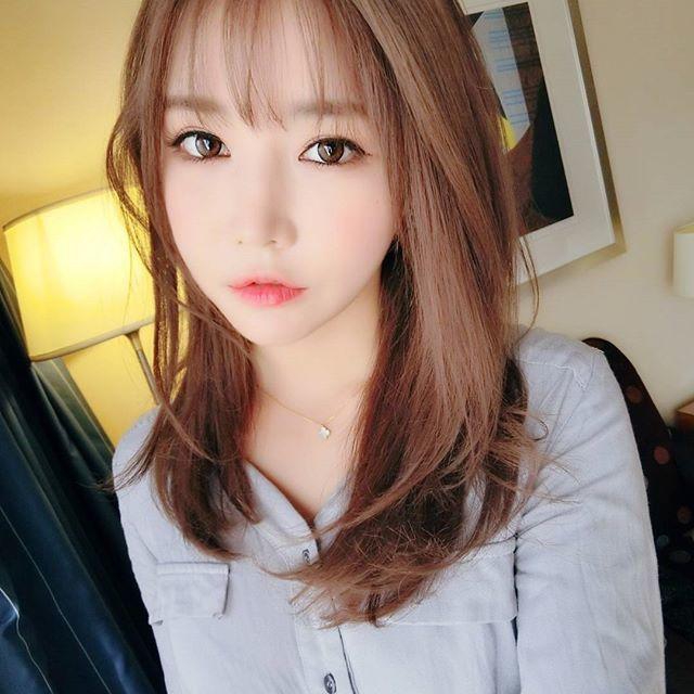 韩国美女 美女模特 美女主播 ShowGirl 韩佳恩 胸器 性感私照