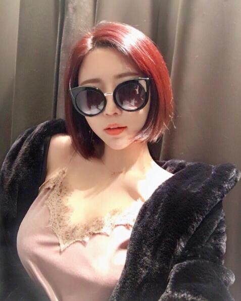 韩国美女 美女主播 米娜 胸器 性感私照 美女自拍