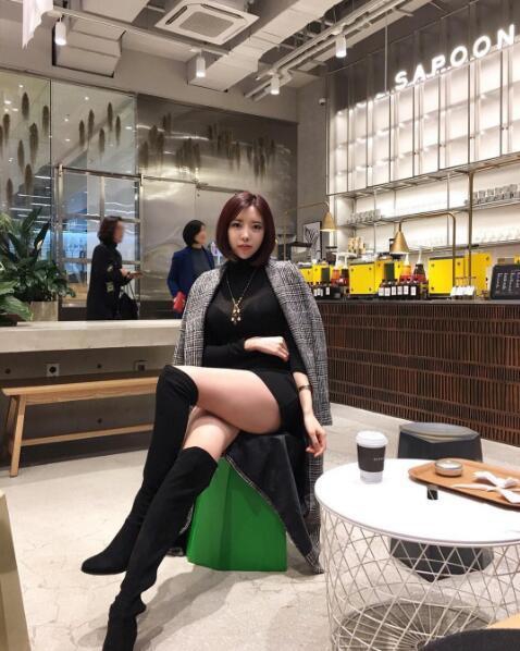 韩国美女 美女主播 米娜 胸器 性感私照 美女自拍