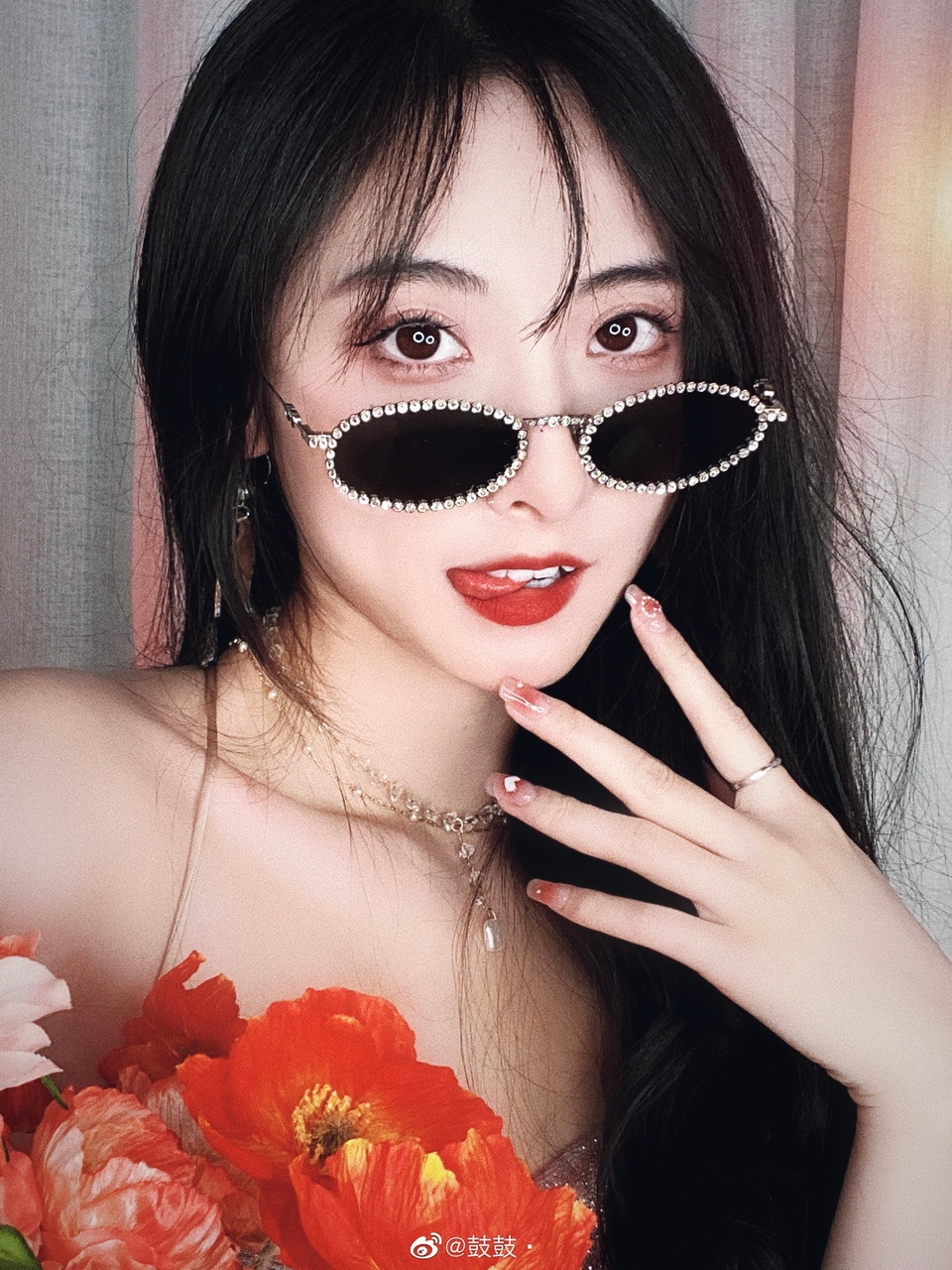 鼓鼓· LPL LOL 英雄联盟 美女解说