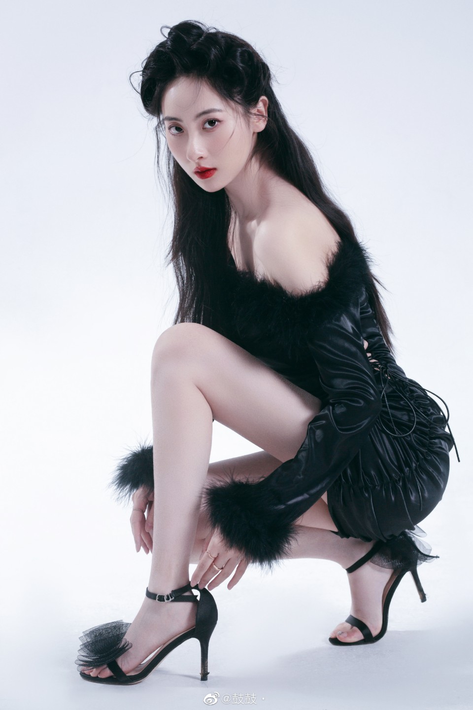 鼓鼓· LPL 美女解说 LOL 英雄联盟